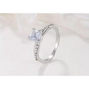 Women's Silver Cubic Zirconia Engagement Ring Size 8